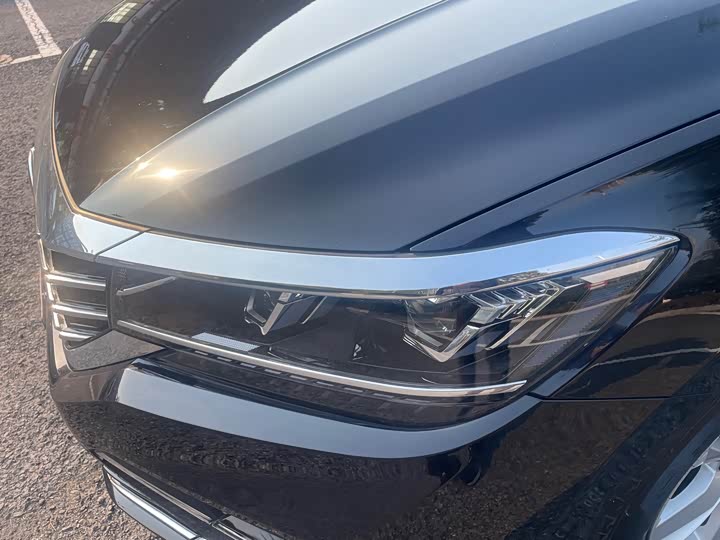 Фото 16 - Volkswagen Passat