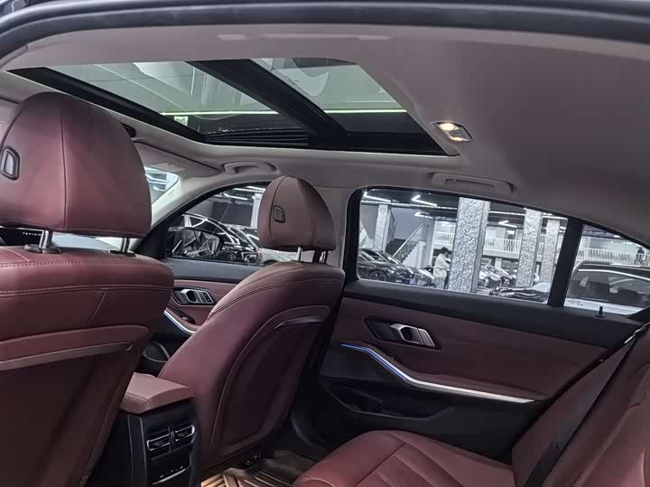 Фото 10 - BMW i3