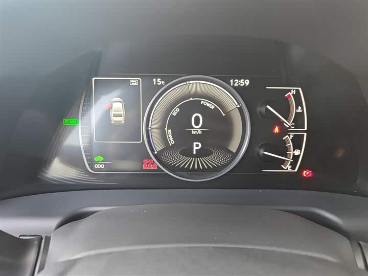 Фото 4 - Lexus ES