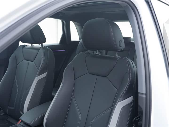 Фото 14 - Audi Q3