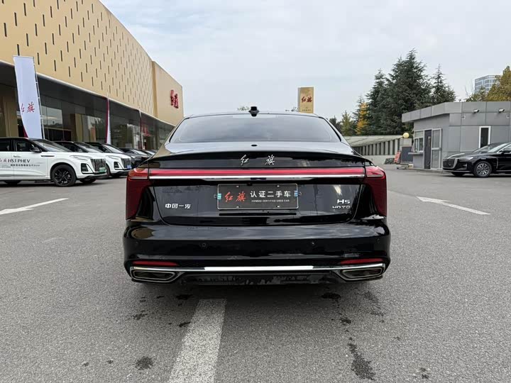 Фото 7 - Hongqi H5