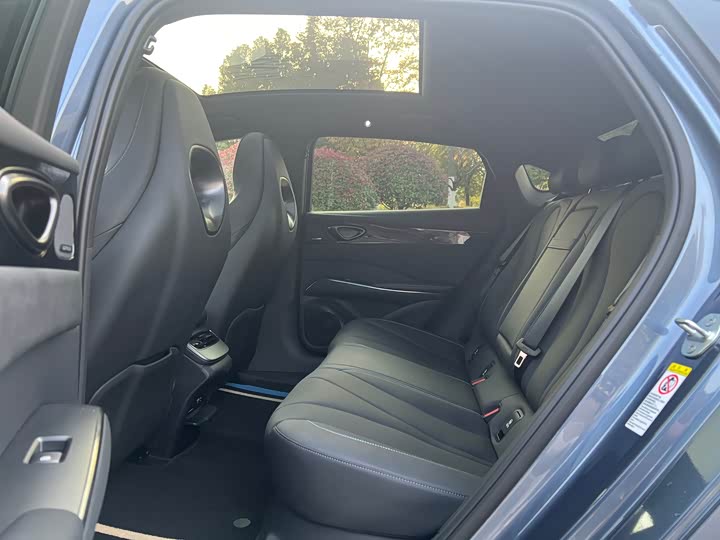 Фото 9 - BYD Seal