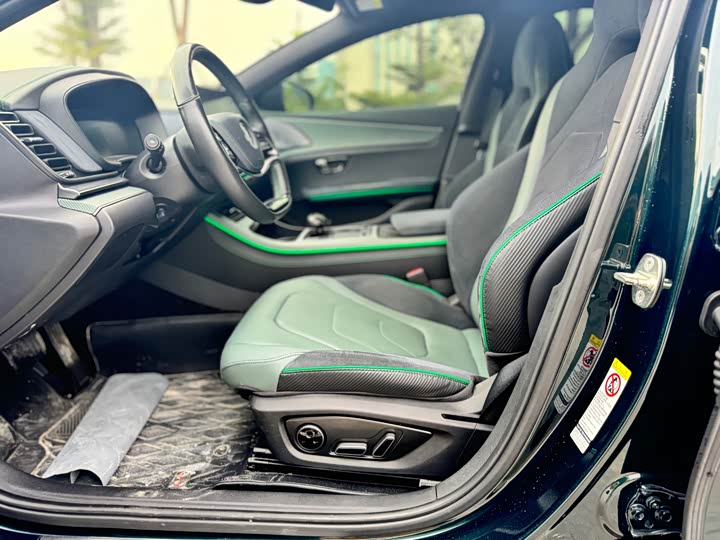 Фото 5 - BYD Han