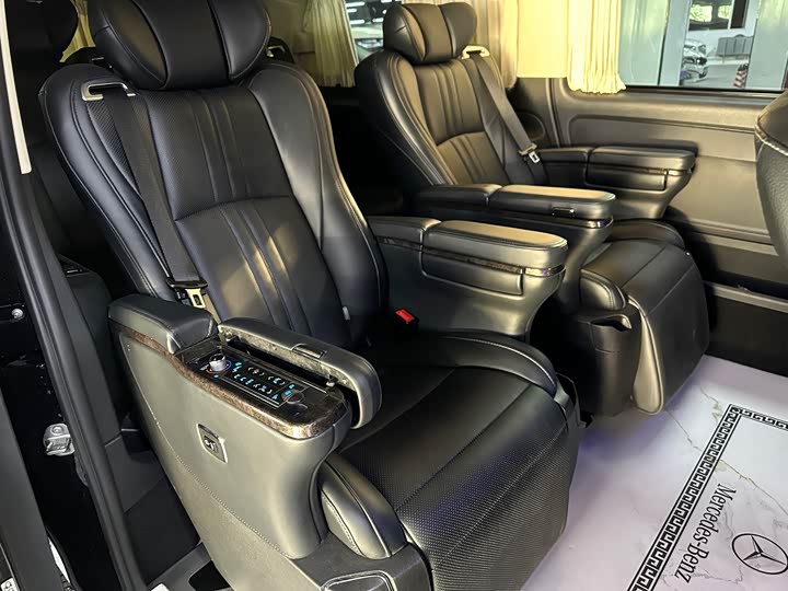 Фото 8 - Mercedes-Benz Vito