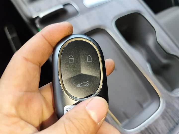 Фото 9 - Nio ES7