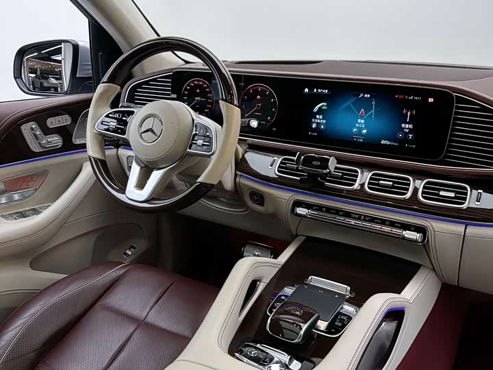 Фото 12 - Mercedes-Benz Maybach GLS