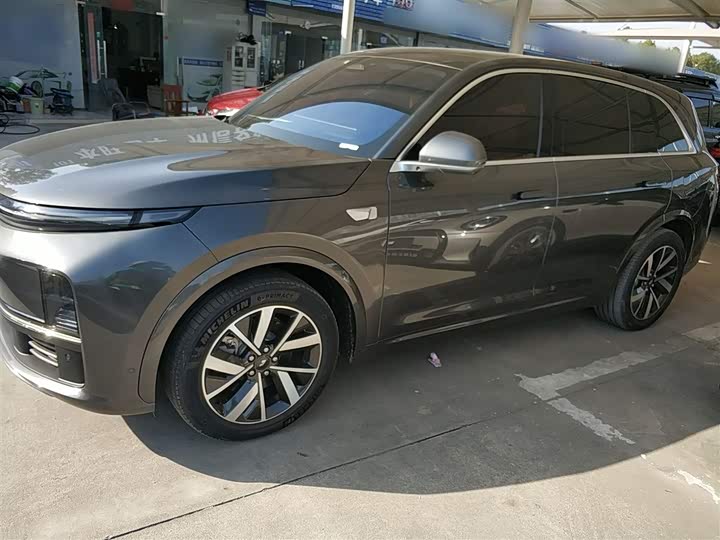 Фото 5 - LiXiang L7