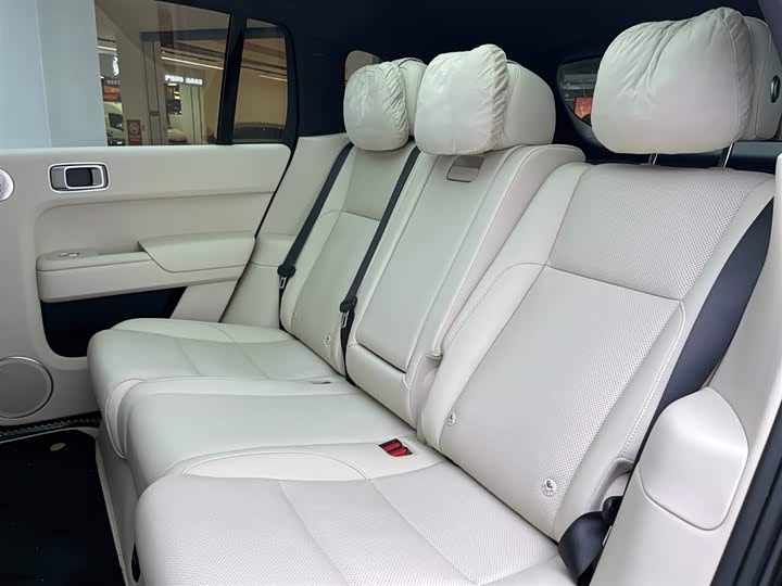 Фото 10 - LiXiang L7