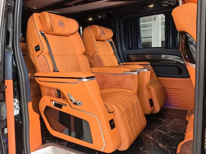 Фото 13 - Mercedes-Benz Vito