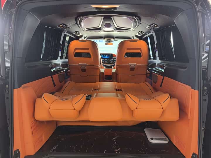 Фото 16 - Mercedes-Benz Vito