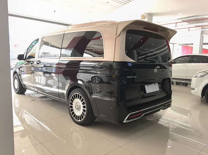 Фото 4 - Mercedes-Benz Vito