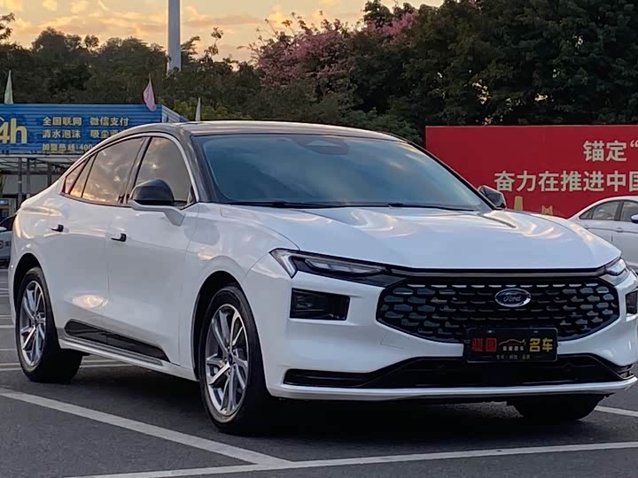 Фото 3 - Ford Mondeo