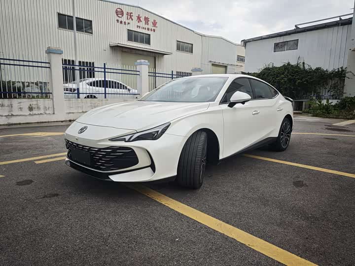 Фото 1 - MG Motor 7