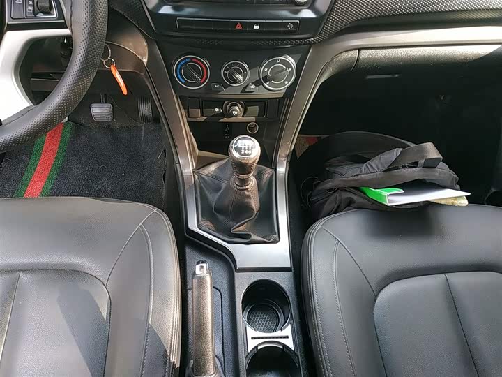 Фото 14 - Great Wall Wingle 5