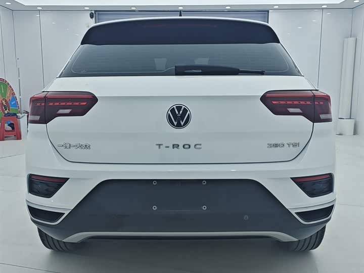 Фото 5 - Volkswagen T-Roc