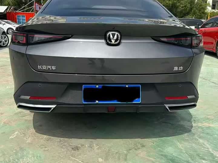 Фото 8 - Changan Eado Plus