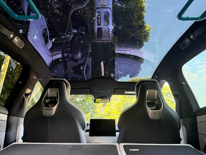 Фото 18 - Xiaomi SU7