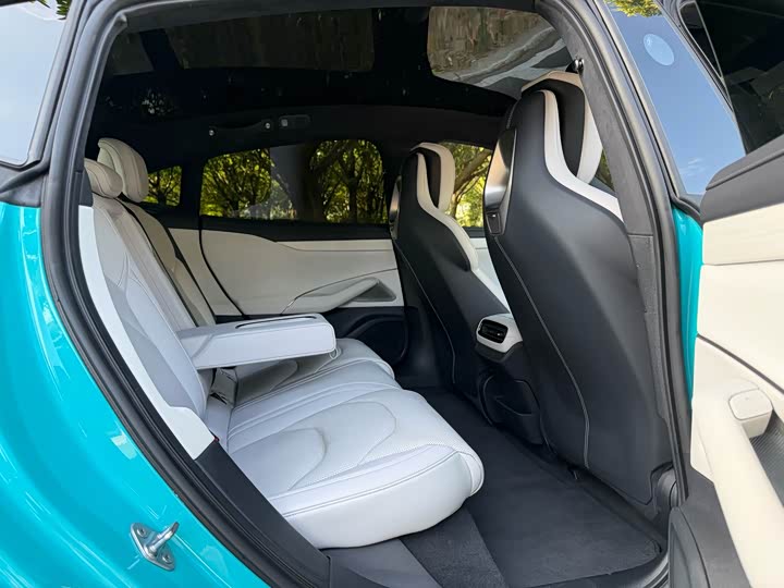 Фото 20 - Xiaomi SU7