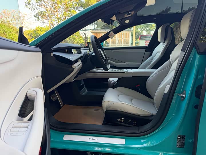 Фото 4 - Xiaomi SU7