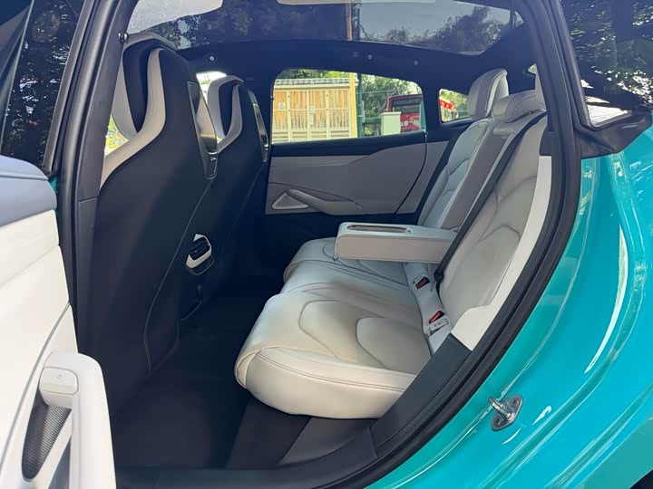 Фото 6 - Xiaomi SU7