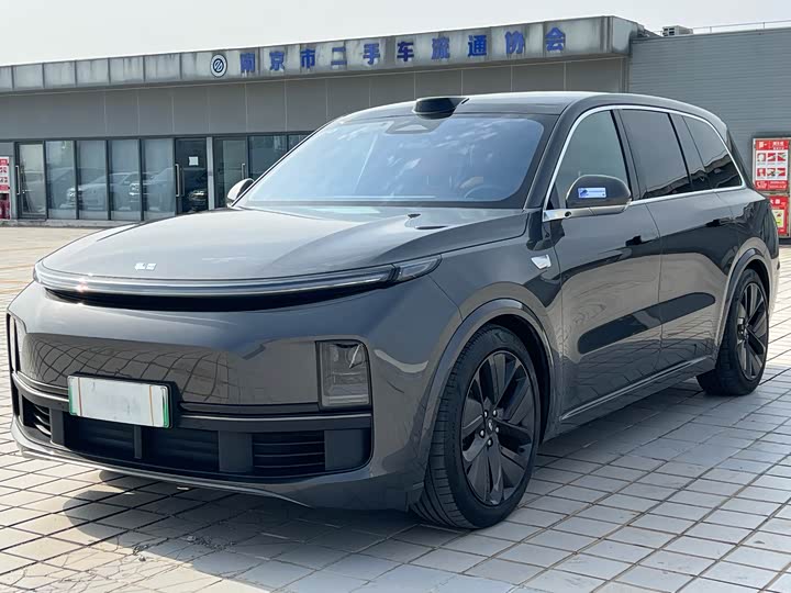 Фото 1 - LiXiang L9