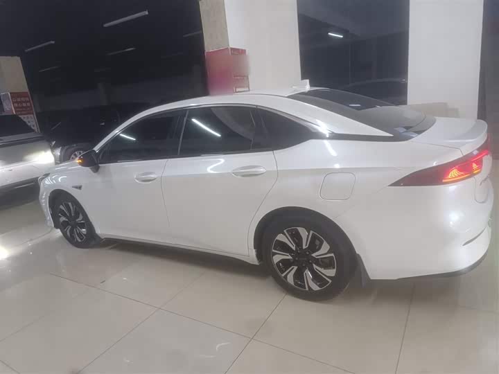 Фото 5 - GAC Aion S