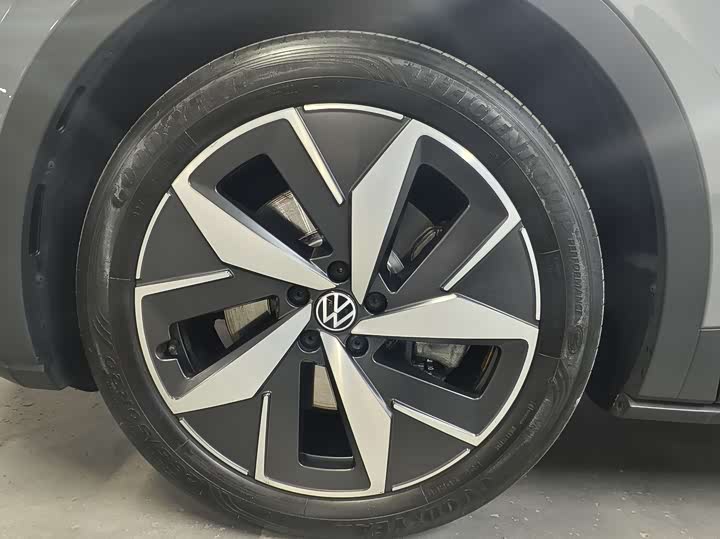 Фото 9 - Volkswagen ID.4 Crozz