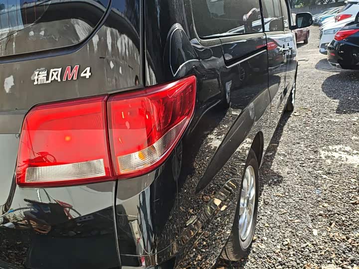 Фото 8 - JAC Refine M4