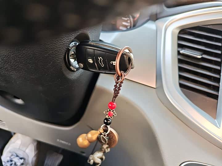 Фото 9 - JAC Refine M4