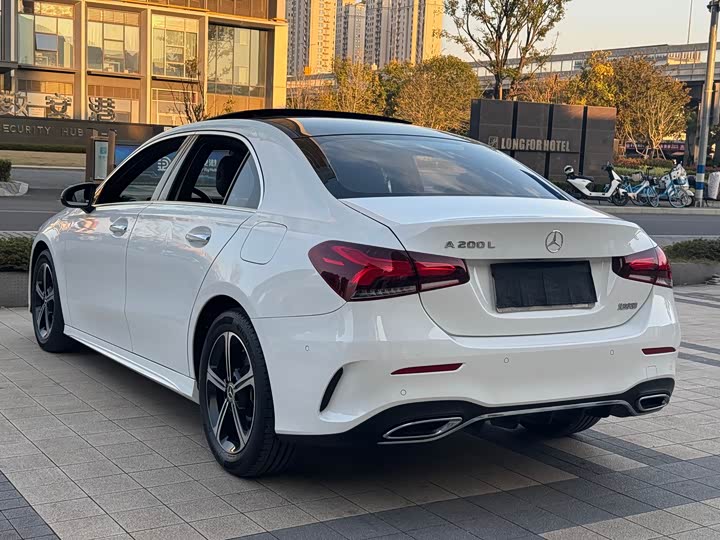 Фото 13 - Mercedes-Benz A-Class