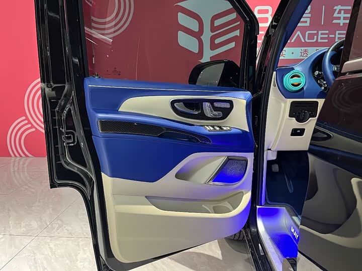 Фото 14 - Mercedes-Benz Vito