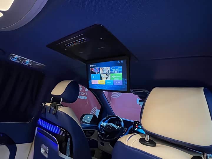 Фото 17 - Mercedes-Benz Vito