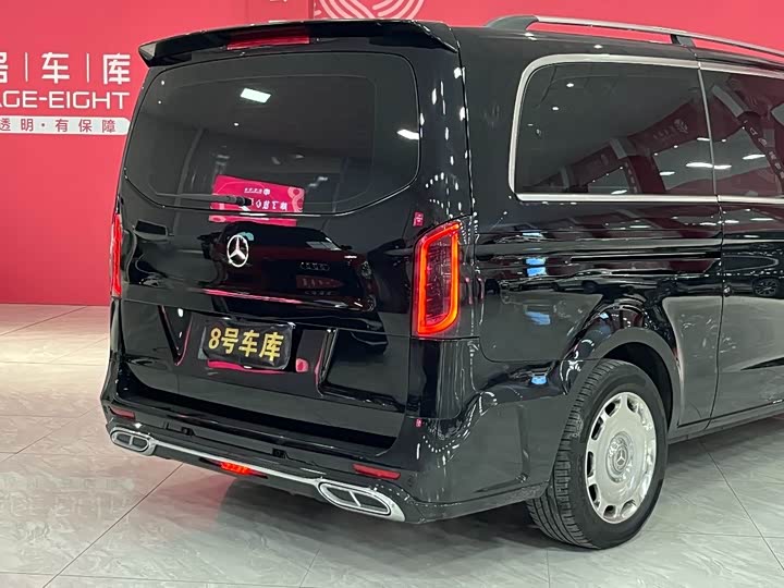 Фото 9 - Mercedes-Benz Vito