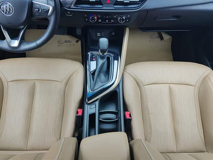 Фото 16 - Buick GL6