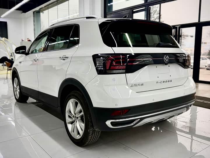 Фото 4 - Volkswagen T-Cross