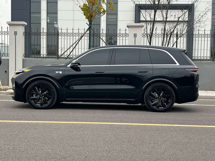 Фото 3 - LiXiang L8