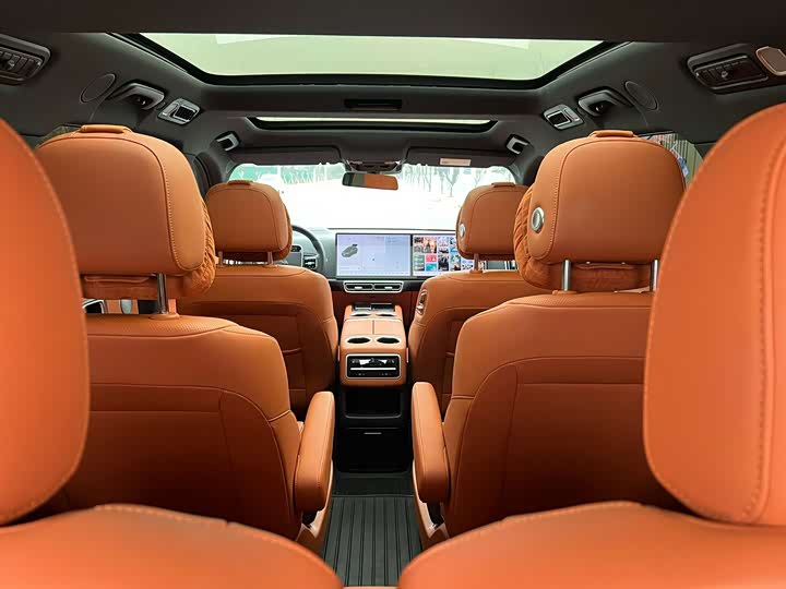 Фото 7 - LiXiang L8