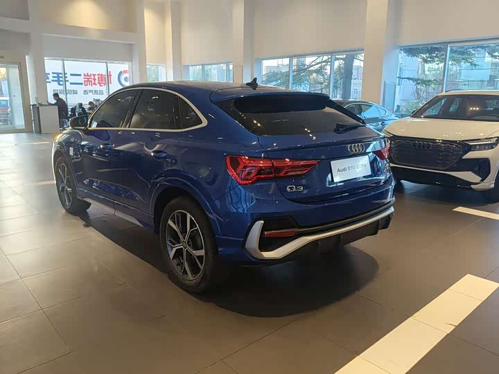 Фото 4 - Audi Q3 Sportback