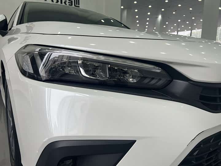 Фото 3 - Honda Civic