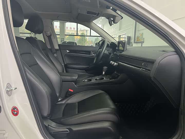 Фото 4 - Honda Civic