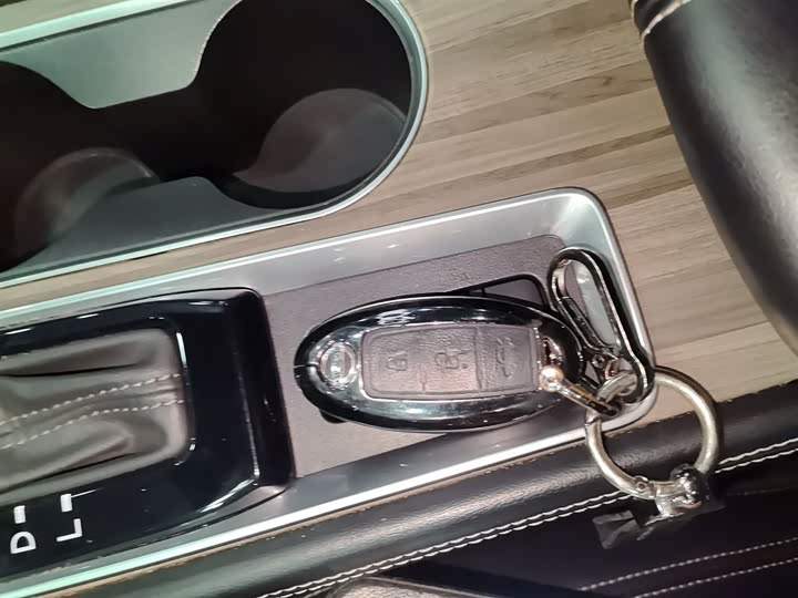 Фото 9 - Nissan Teana