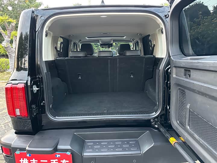 Фото 14 - Tank 300