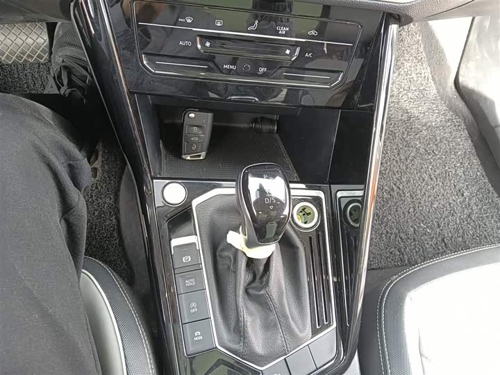 Фото 6 - Volkswagen Tayron