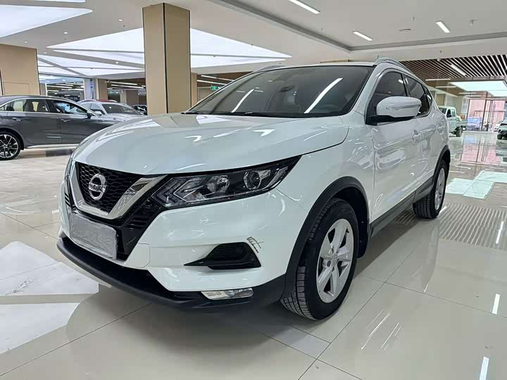 Фото 1 - Nissan Qashqai