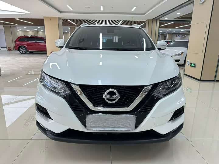Фото 2 - Nissan Qashqai