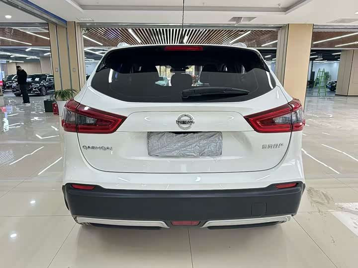 Фото 8 - Nissan Qashqai