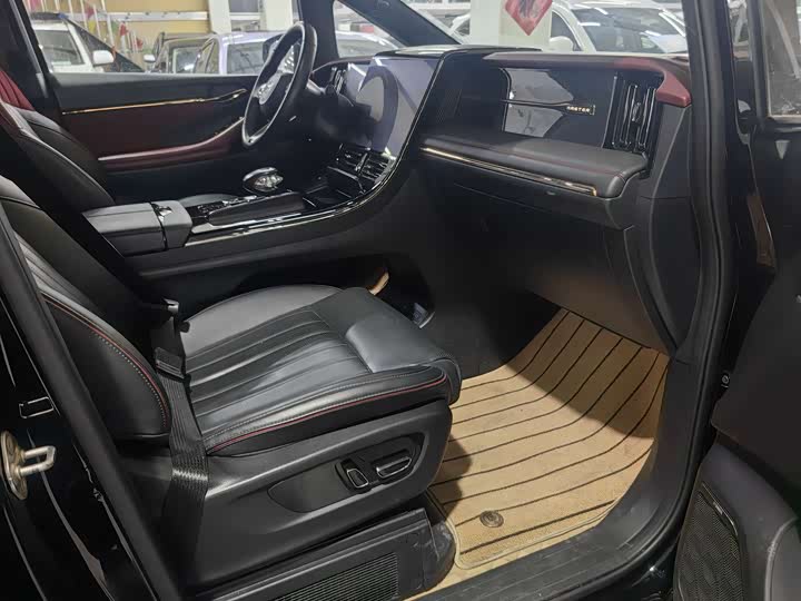 Фото 7 - GAC Trumpchi M8