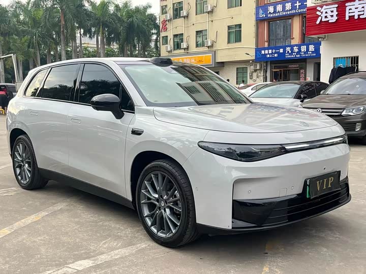 Фото 3 - Leapmotor C10