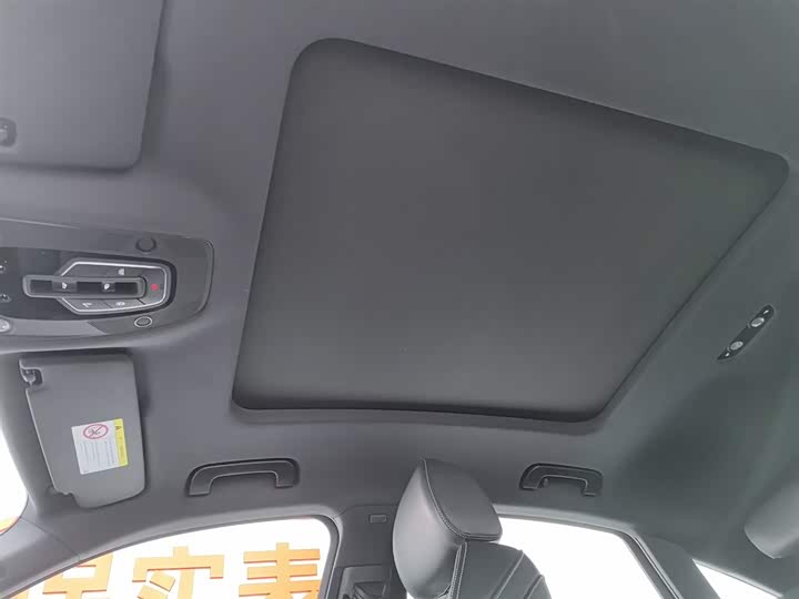 Фото 14 - Audi Q5L Sportback