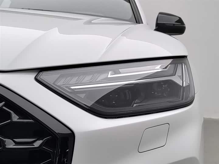 Фото 7 - Audi Q5L Sportback